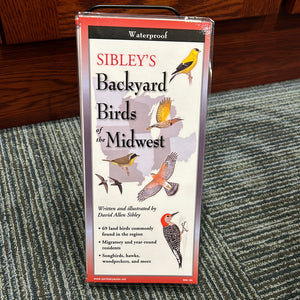 Sibley’s Backyard Birds of the Midwest folding guide